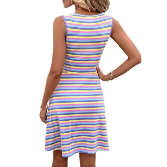 Women’s Striped Sleeveless Dress - Size XL - NWT - Picture 3 of 7